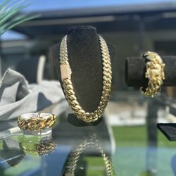 Gold Cuban  VVS Chain And Gold Cuban VVS Matching Bracelet 