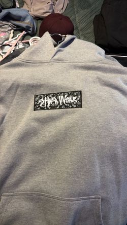 Shaka wear hoodie new XL