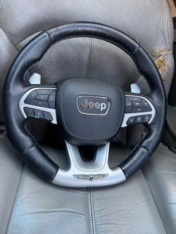21 jeep trackhawk airbag