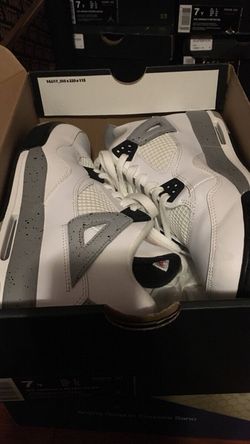 Jordan 4s