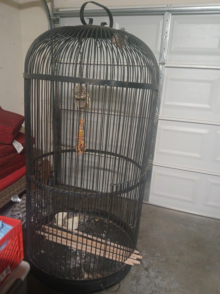 7ft Bird Cage