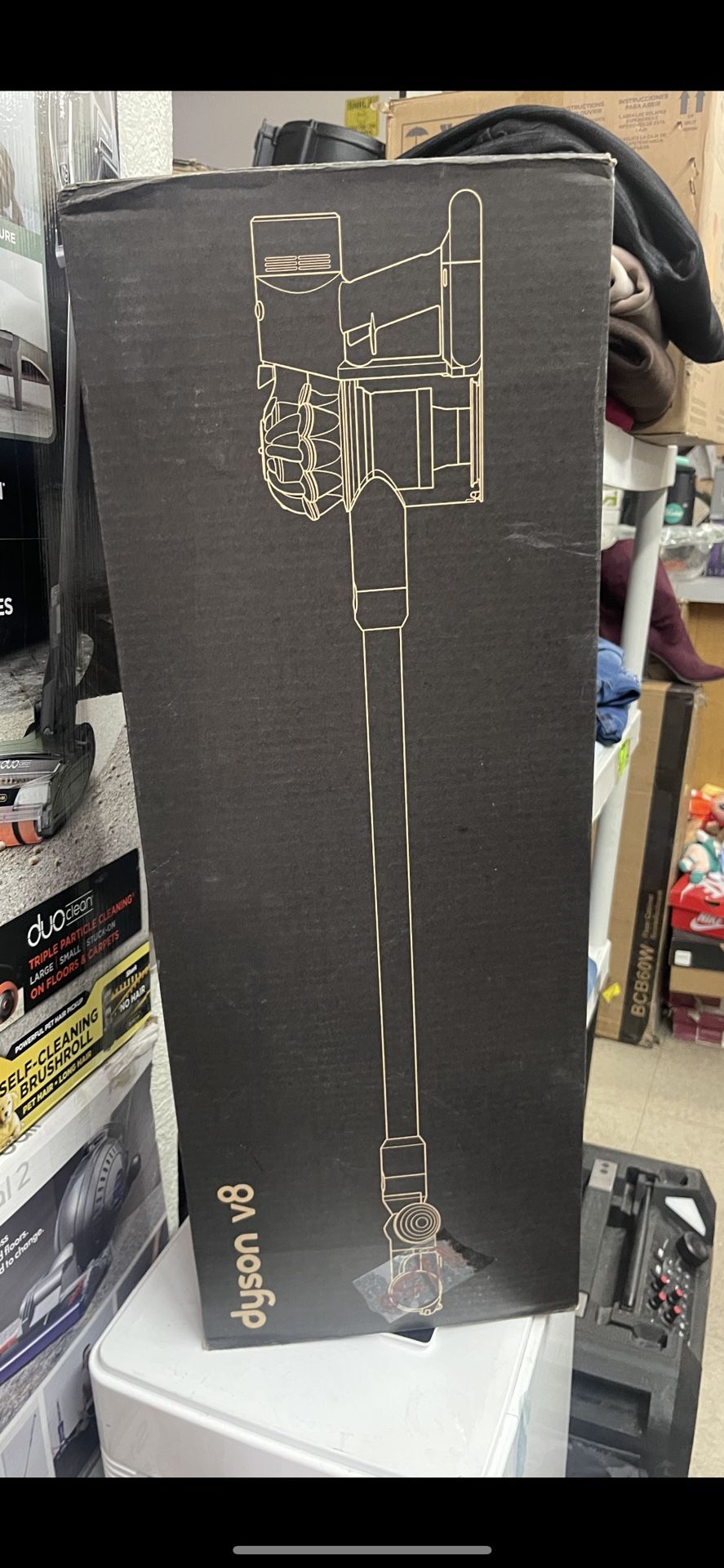 Vaccum Dyson V8 New Original