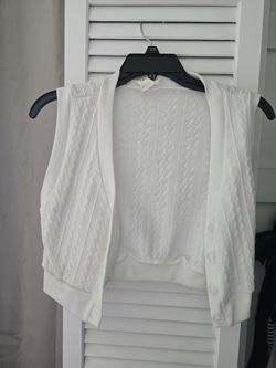 White Crop Top Vest