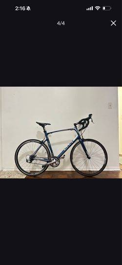 Giant DEFY  61cm full carbon