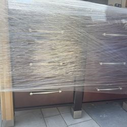 43”x19”x32” hardwood bathroom vanity 