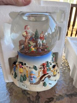 Vintage Retired Partylite Snow Globe Santa At His Shop Tea-Light Holder P8202 (Johnstown Ohio)