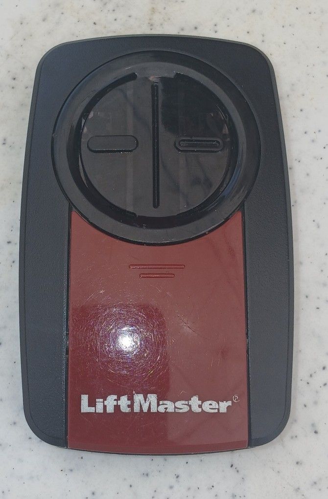 Lift master Remote 375ut
