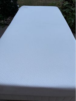 Small bed xL twin