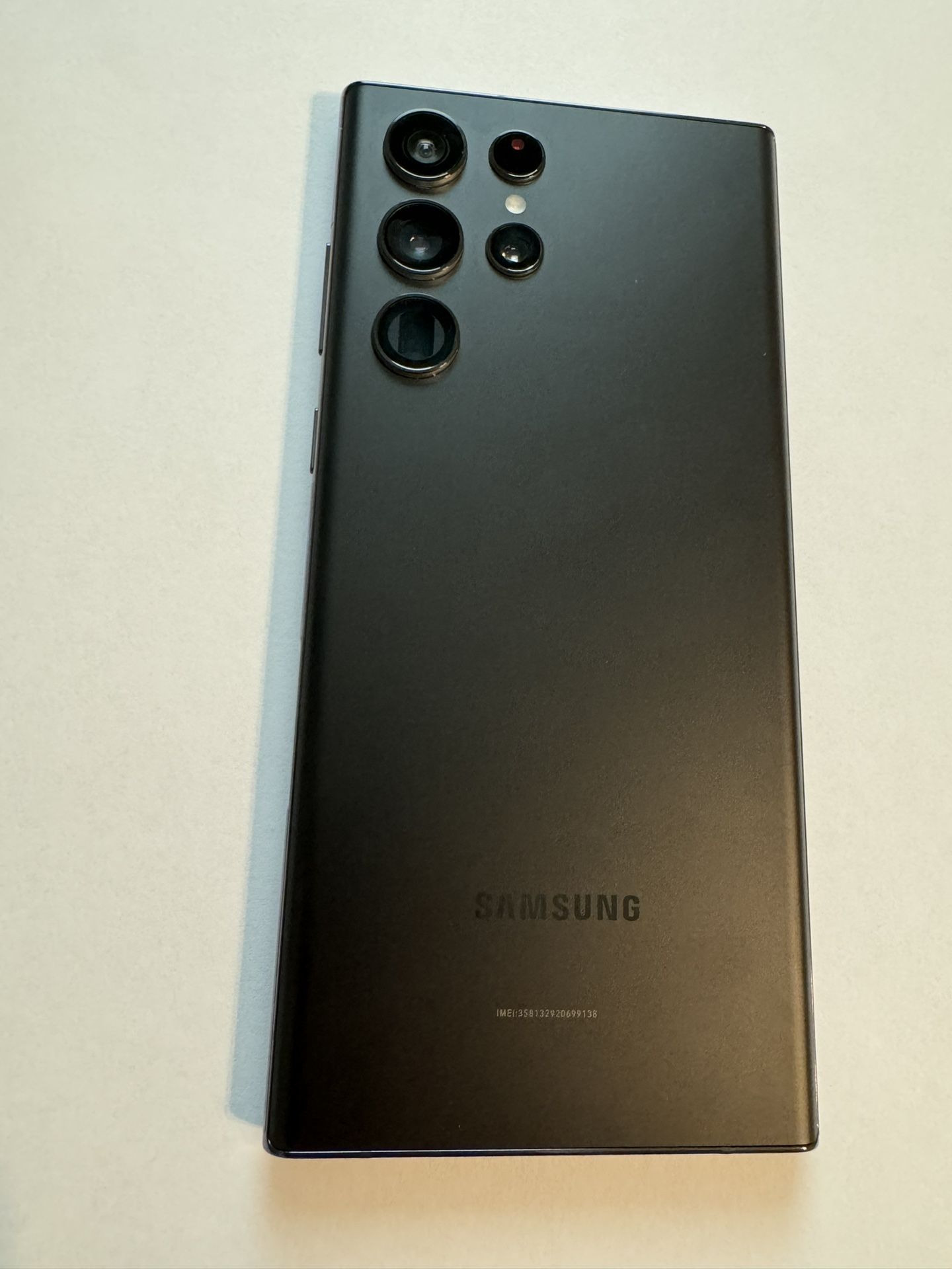 Samsung Galaxy s22 