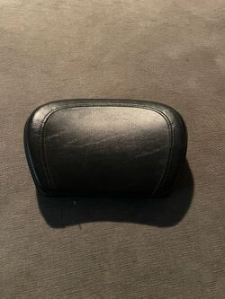 Harley Passenger Backrest Pad Topstich