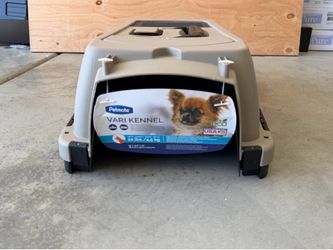 Small pet carrier