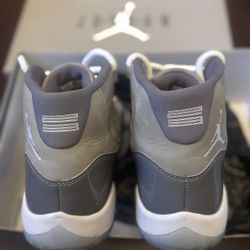 Air Jordan 11 “Cool Grey”  Size 9