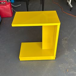 Rolling Bedside Table