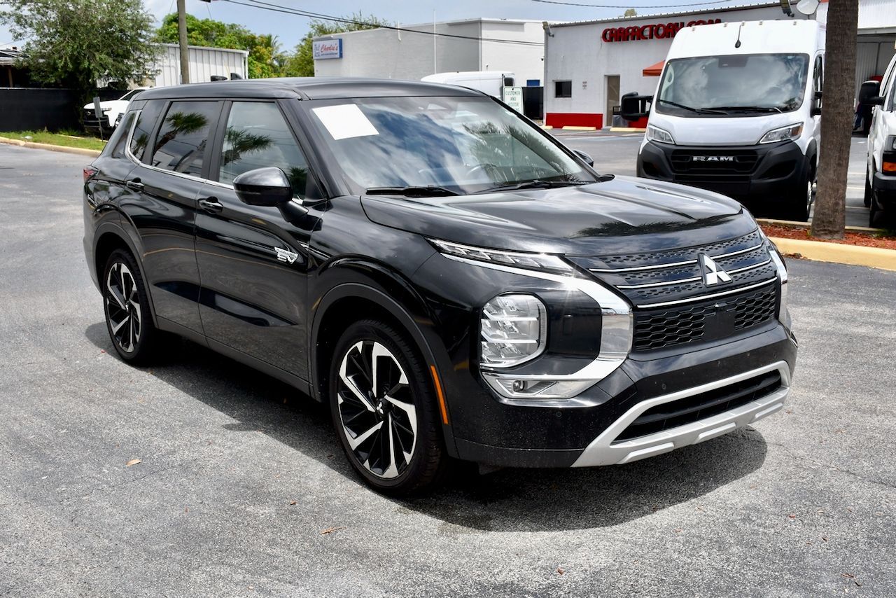 2023 Mitsubishi Outlander