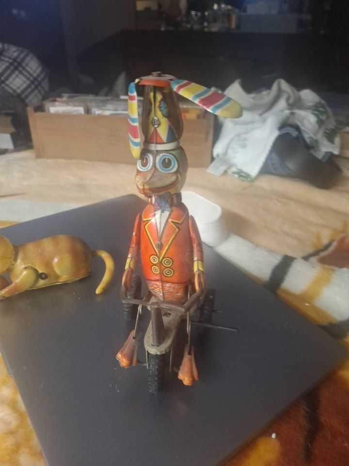 Tin Litho Wind Up Toys
