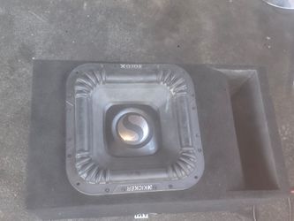 15" kicker solo x with box