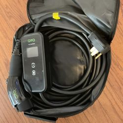 EV CHARGER 
