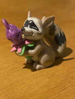 1990s Disney pocahontas Meeko