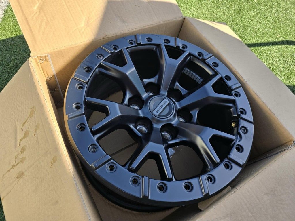 4 2024 RAPTOR R WHEELS LIKE NEW 