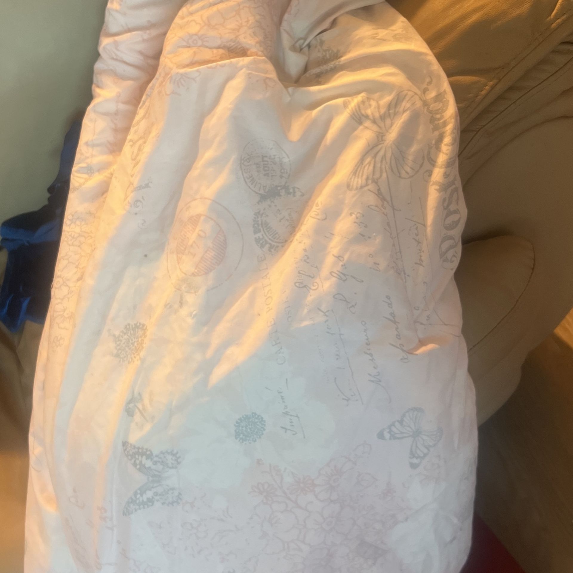 Girls, twin size comforter