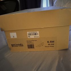 New MK heels 