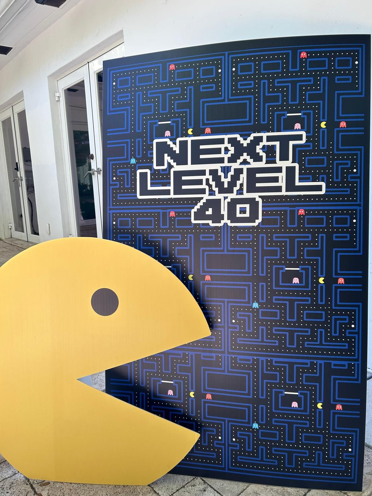 Backdrop Pacman Theme