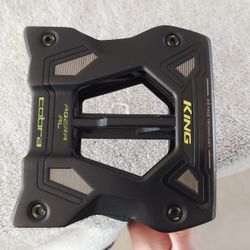Cobra King Agera 3D Printed Armlock Putter Right-Handed, 41