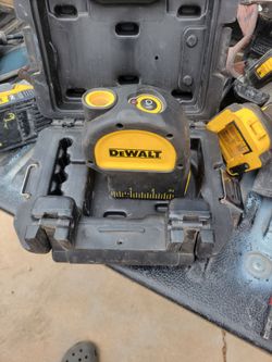 Laser dewalt good deal
