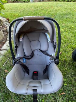 Nuna car seat