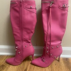 Women’s Size 6 Hot Pink Boots