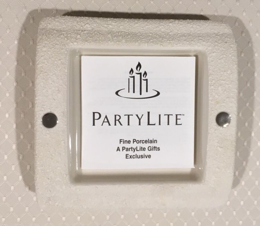 PartyLite White Pillows