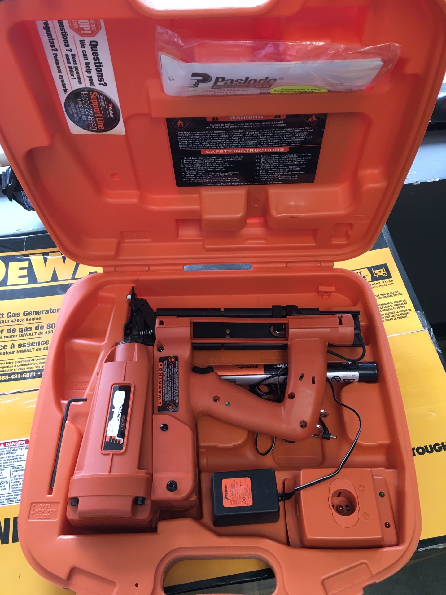 Paslode Cordless Crown Stapler