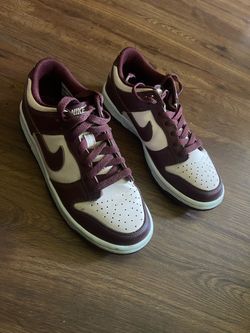 Grade School Nike Dunk Low