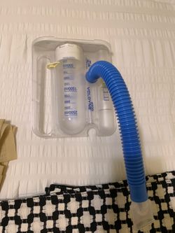 Free placemats, makeup bags, jewelry , dried flowers , misc coffee mugs, breathalyzer,
