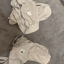 gray Baby K’Tan wrap carrier