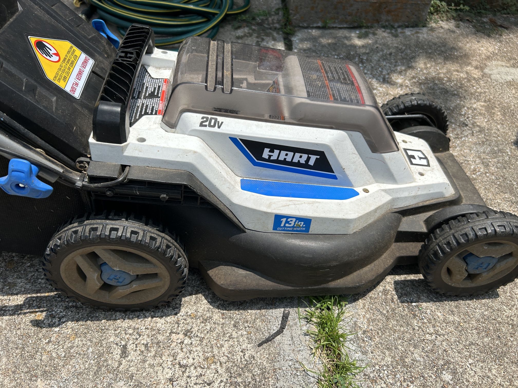Hart lawn Mower, Edger, Blower Set