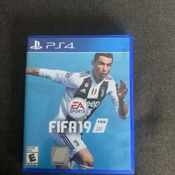 Like New FIFA 19 Standard PlayStation 4 Sony Video Soccer Game Everyone To Enjoy And Play
