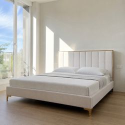 King Bed Frame New
