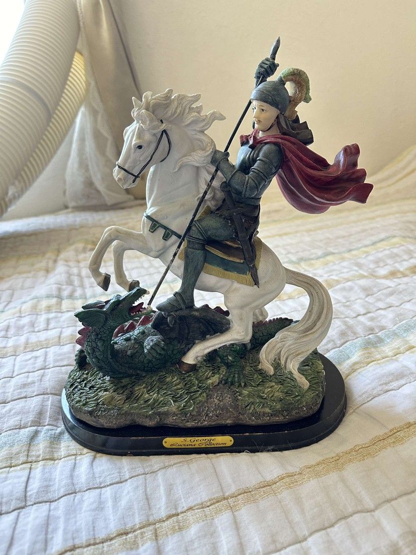 Saint George Figurine/Statue