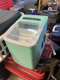 Insignia Ice Maker