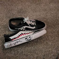 BAPE VANS SIGNED BY EARTHGANG BAND