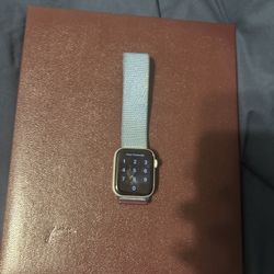 Apple Watch SE 2nd Gen 44mm GPS