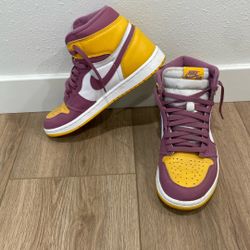 Jordan 1high Tops Lakers Color