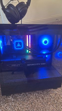 Selling god gaming pc