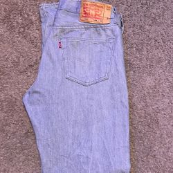 2 pairs 501 Levi's