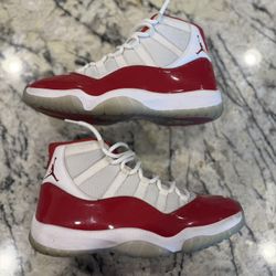 Nike Air Jordan 11 Cherry 🍒 Size 12 