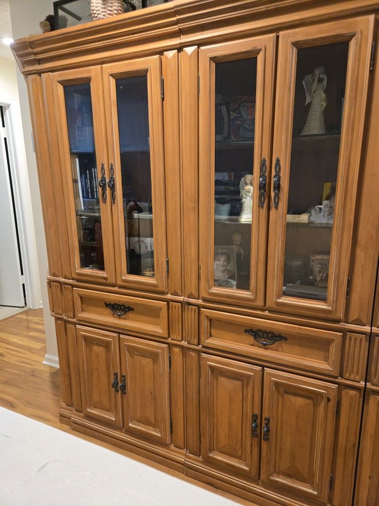 Curio Cabinet/Book Shelf