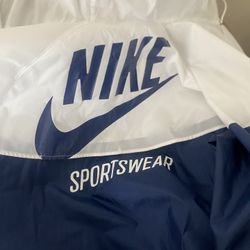Nike windbreaker