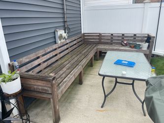 Hard wood patio large set MAKE ME AN OFFER ALL IT NEEDS IS A LITTLE TENDER LOVE AND CARE BUILT TO LAST!