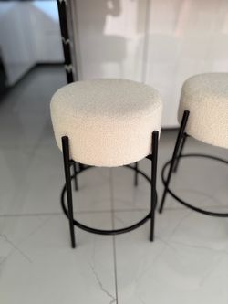 Stools for sale 4x